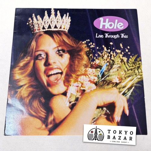 Hole live through - hole, /